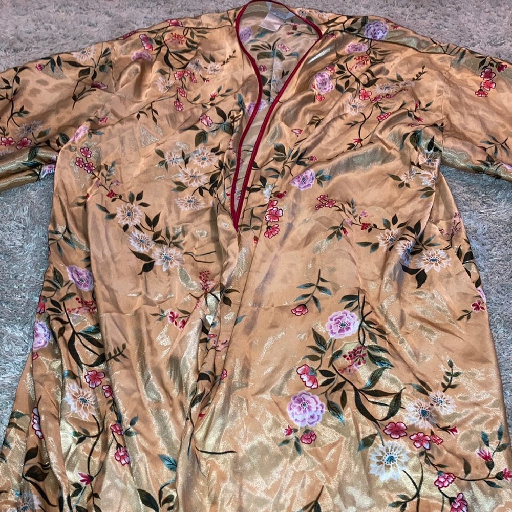 Secret Treasures Floral Golden Kimono